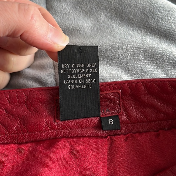 Vintage BCBG red leather mini skirt - Picture 3 of 5